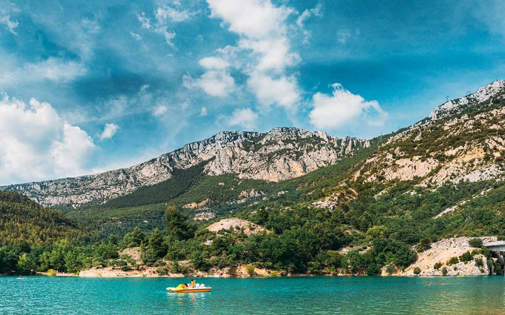 Lac de Sainte Croix dans le Verdon en Provence